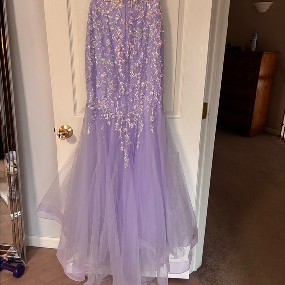 Cinderella Ladivine Lavender Strapless Gown - Picture 6 of 7